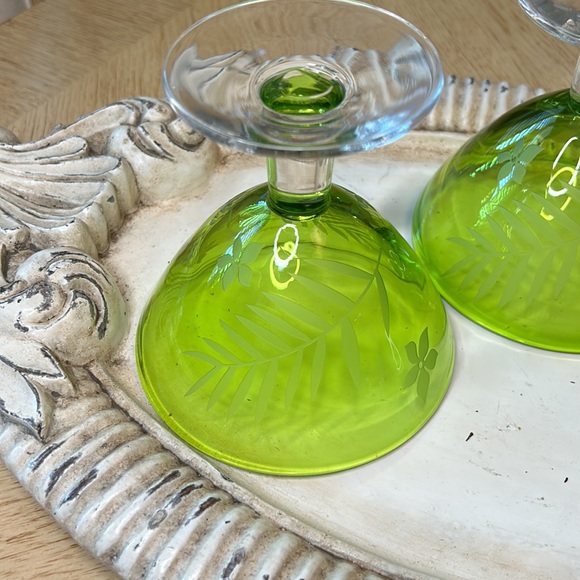 Tropic-Green by Michael Weems Margarita/Sherbert Glasses (3) - Picture 5 of 10